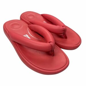 FitFlop Women’s Platform iQushion D-Luxe Flip Flop Sandals In Rosy Coral Size 6